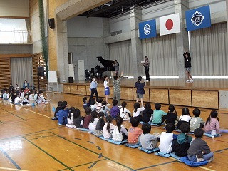 DSCF9572